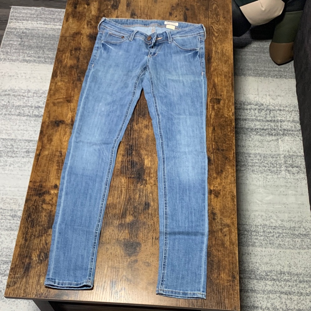 H&M Light Blue Skinny Jeans